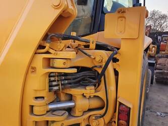 2022-jcb-3cx-1400018-44662817
