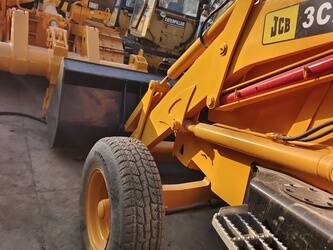 2022-jcb-3cx-1400018-44662821