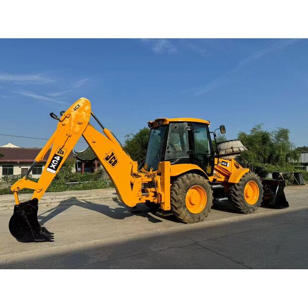2023 JCB 4CX-44662844