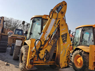 2022-jcb-4cx-1400020-44662858