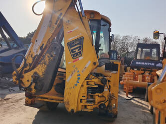 2022-jcb-4cx-1400020-44662859