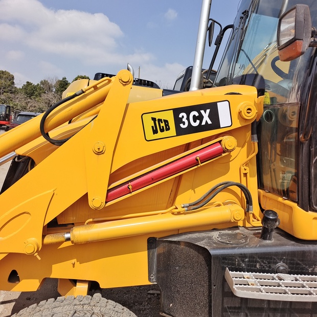 2022 JCB 3CX-44662880