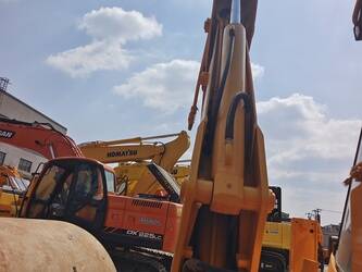 2022-jcb-3cx-1400021-44662893