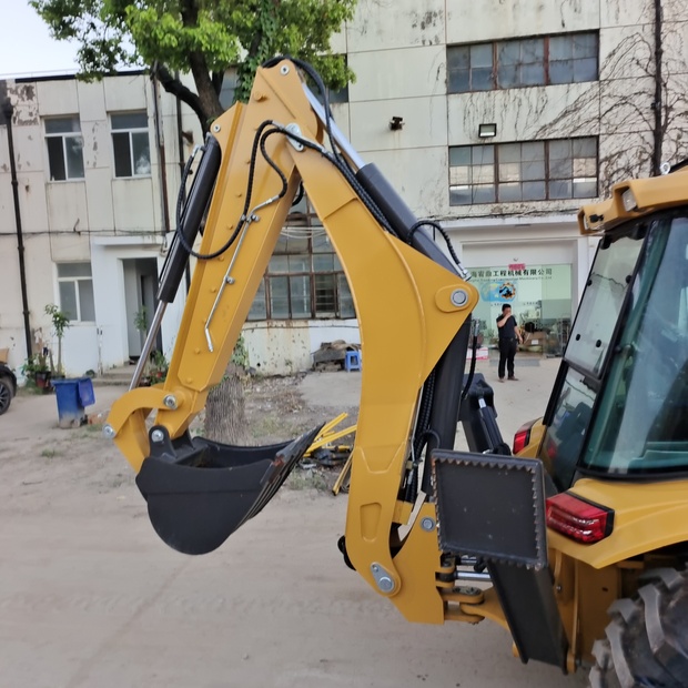 2024 Caterpillar 430F-44662911