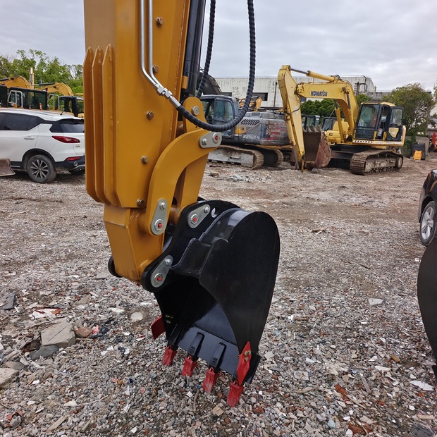 2024 Caterpillar 428F-44662942