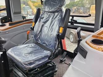 2024-caterpillar-420f-1400022-44662989