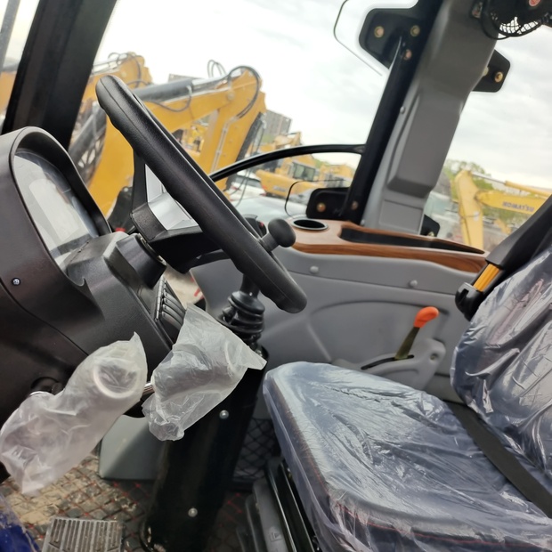 2024 كاتربيلر 420F-44662990