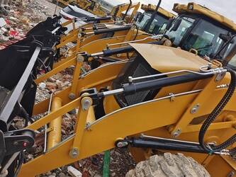 2024-caterpillar-426f-1400026-44663023