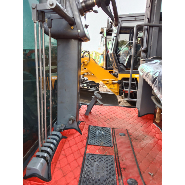 2024 كاتربيلر 140G-44663039