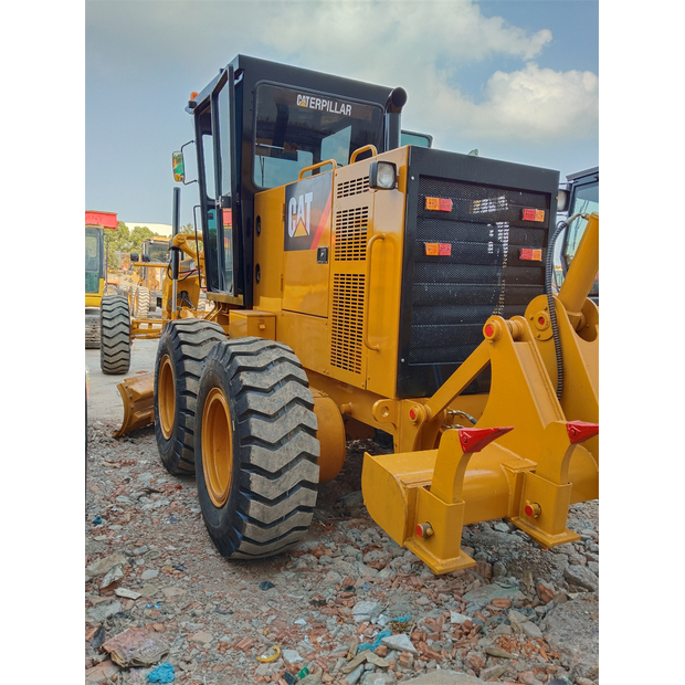 2024 كاتربيلر 140G-44663042