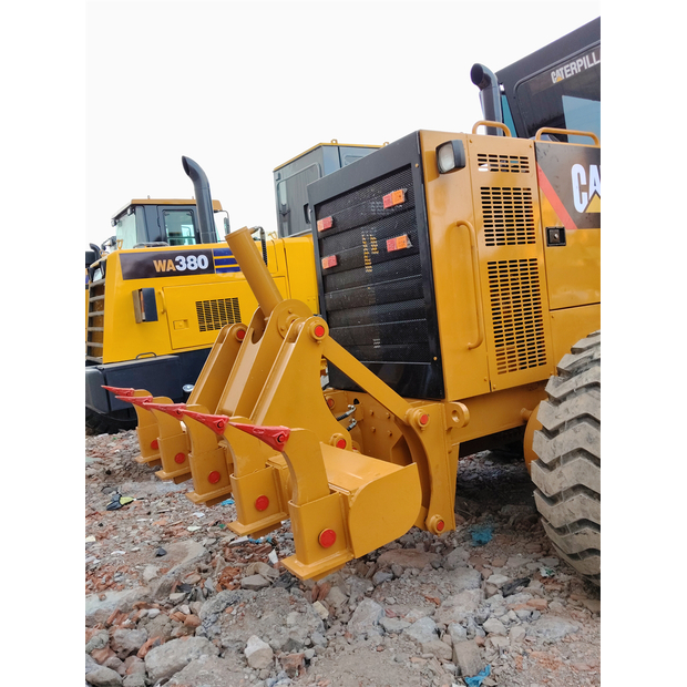 2024 كاتربيلر 140G-44663045