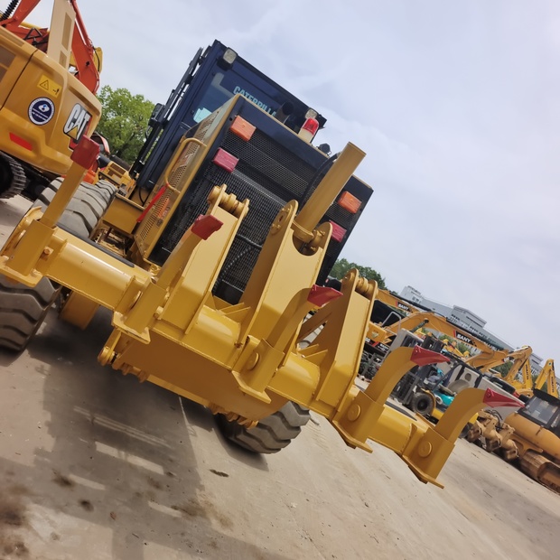 2024 Caterpillar 140K-44663171