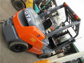 2023-toyota-fd30-1400039-44663327