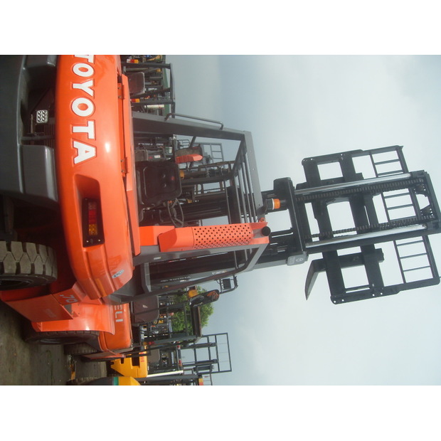 2024 تويوتا FD70-44663337