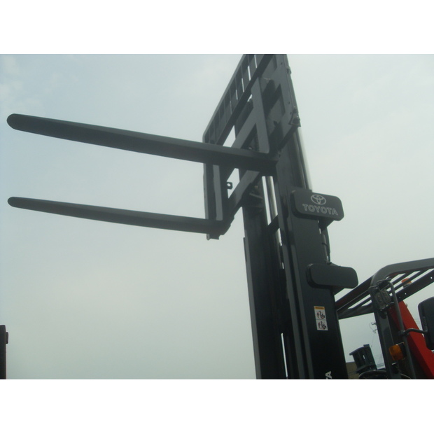 2024 تويوتا FD70-44663346