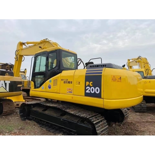 2024 Komatsu PC200-7-44663683