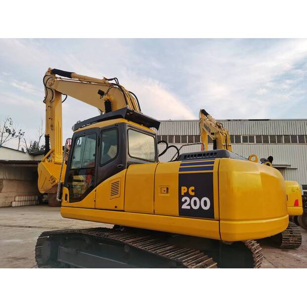 2024 Komatsu PC200-7-44663688