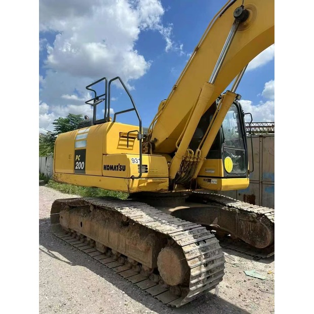 2020 Komatsu PC200-10-44663734