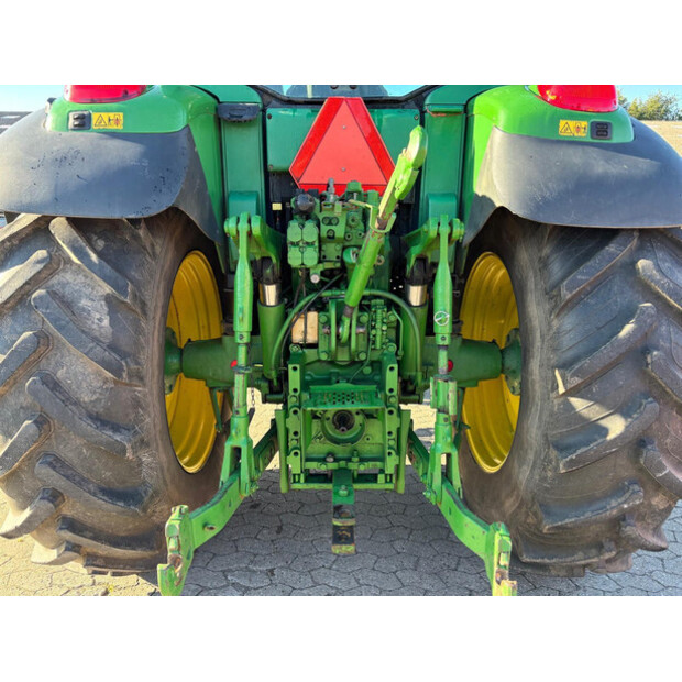 2002 جون دير 6820-44663865