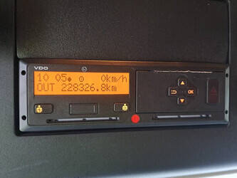 2016-mercedes-benz-4158ls-1400072-44664001