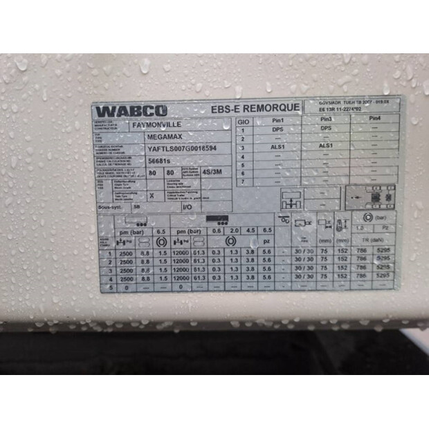 2016 Mercedes-Benz 4158LS-44664011