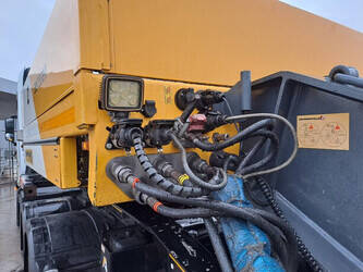 2016-mercedes-benz-4158ls-1400072-44664013