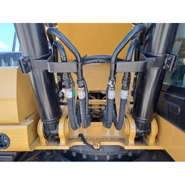 2018 Caterpillar 320-44664238