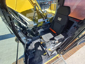 2018-caterpillar-320-1400081-44664249