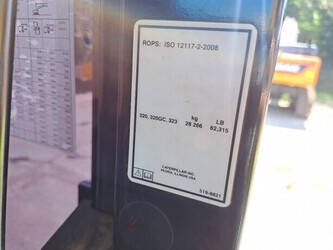 2018-caterpillar-320-1400081-44664252