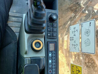 2022-caterpillar-350-1400082-44664296