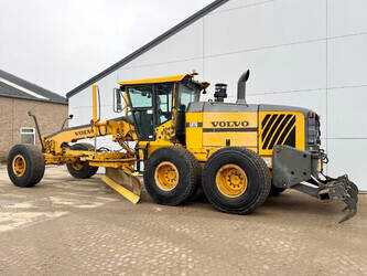 2011-volvo-g970-1400087-44664397