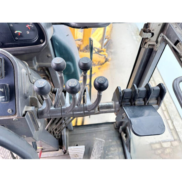 2011 Volvo G970-44664405