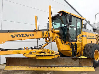 2011-volvo-g970-1400087-44664409