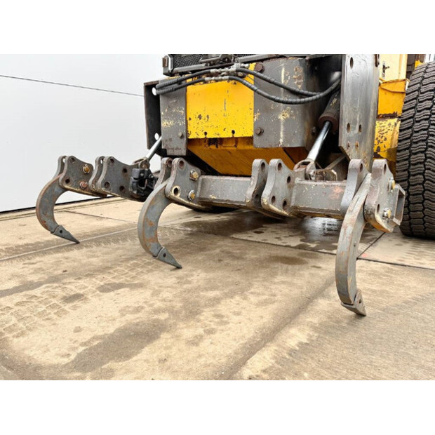 2011 Volvo G970-44664412