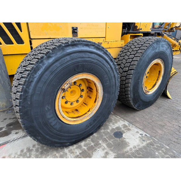 2011 Volvo G970-44664416