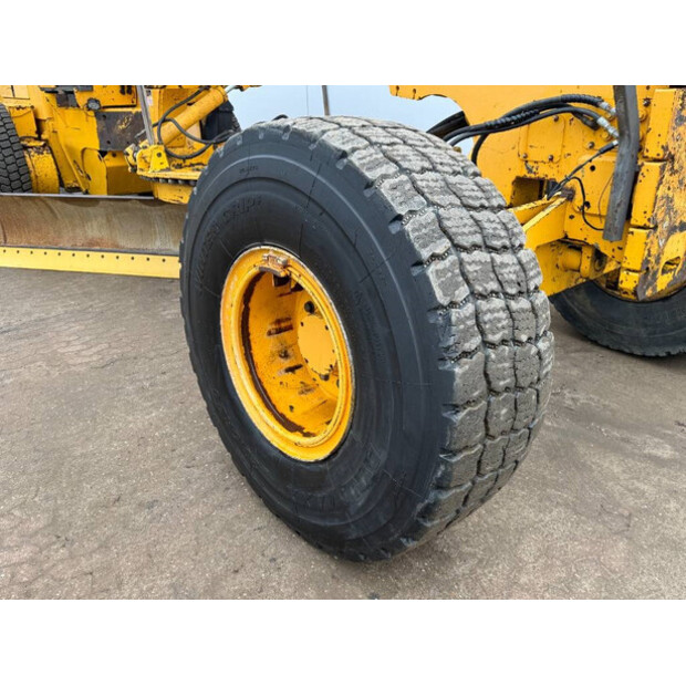 2011 Volvo G970-44664418