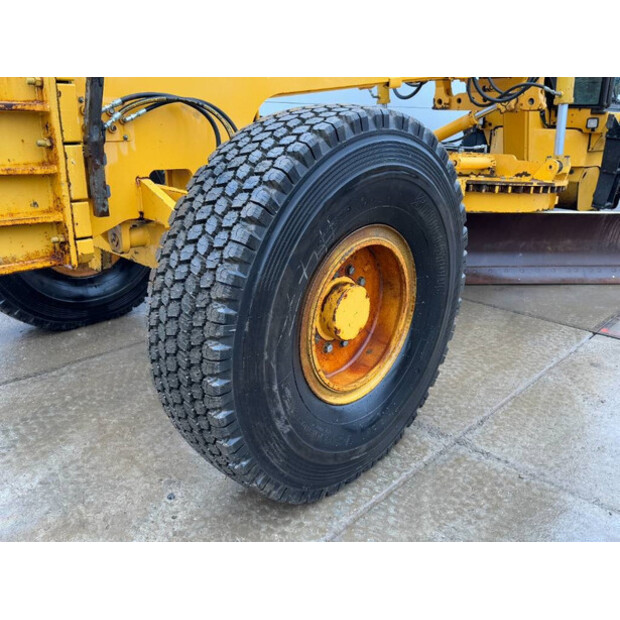 2008 فولفو G990-44664466