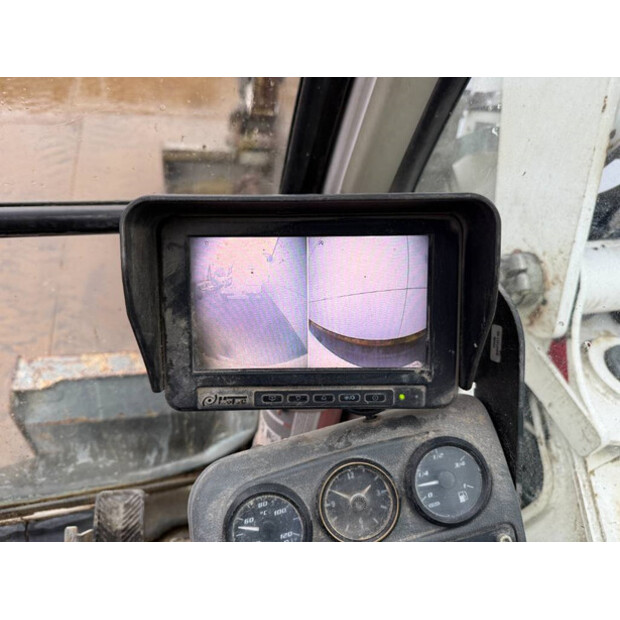 2011 ليبهير A309-44664631