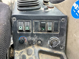 2011-liebherr-a309-1400096-44664635