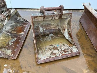 2011-liebherr-a309-1400096-44664642