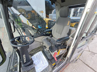 2018-volvo-ewr150e-1400097-44664672