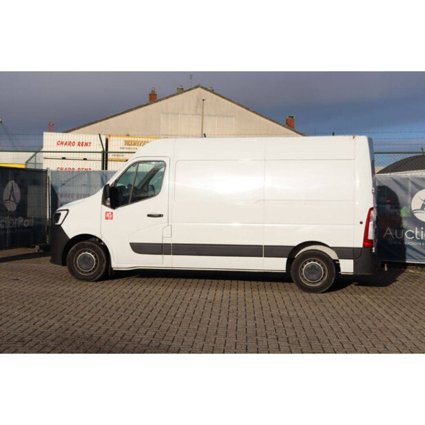 Renault Master-44664707