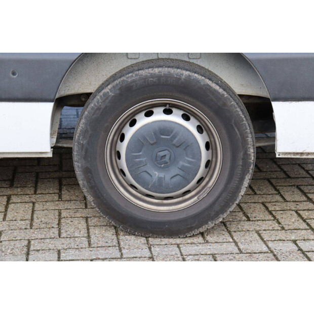 Renault Master-44664719