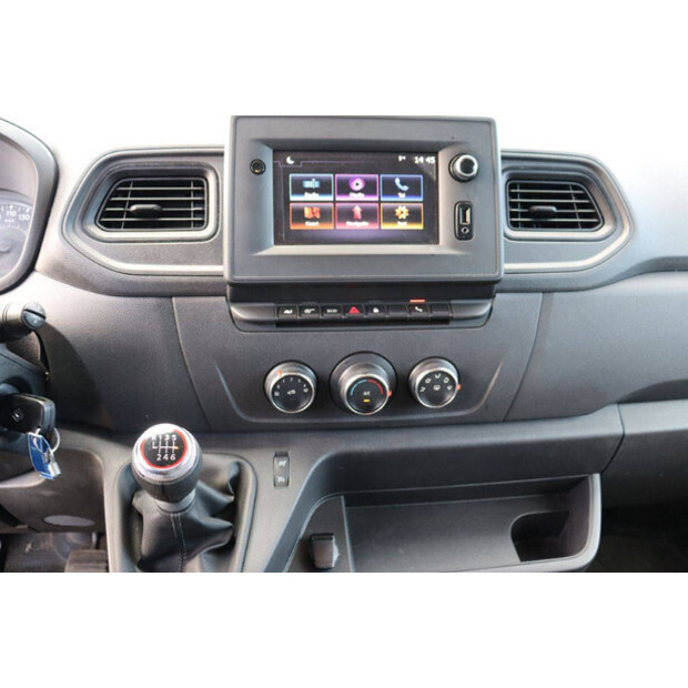 Renault Master-44664741