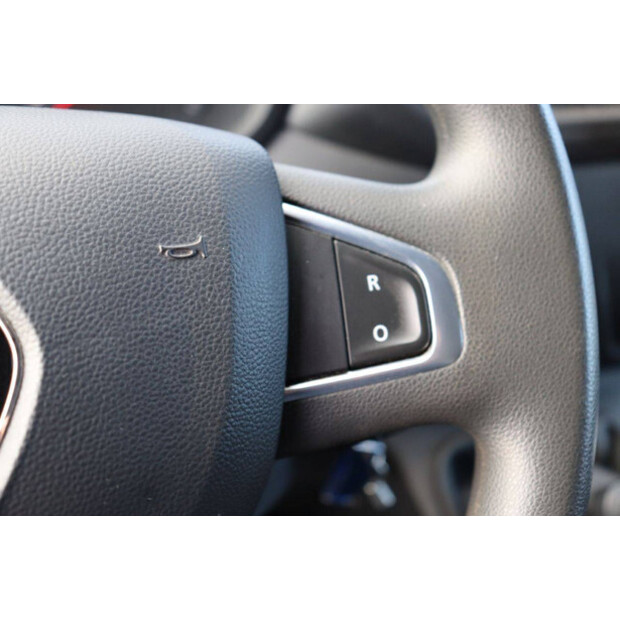 Renault Master-44664749