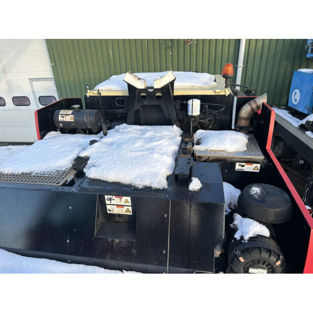 2017 ليبهير LTM 1040-2.1-44665031