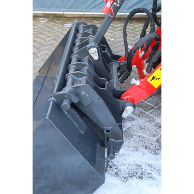 2025 بانثر W25-44665238