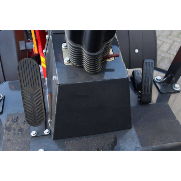 2025 بانثر W25-44665256