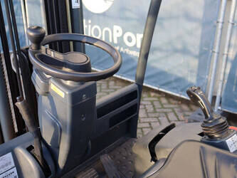 2003-jungheinrich-efg-450dz-44665360