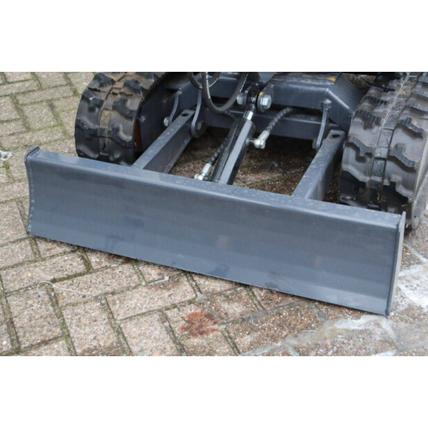 2025 Infront YFE12-44665449